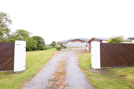 Photo of property in 16 Omapere Street, Dobson, Greymouth, 7805