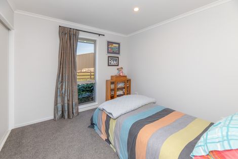 Photo of property in 7 Macdonalds Lane, Waikuku, Rangiora, 7473