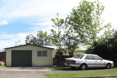 Photo of property in 30 Dingadee Street, Welcome Bay, Tauranga, 3112