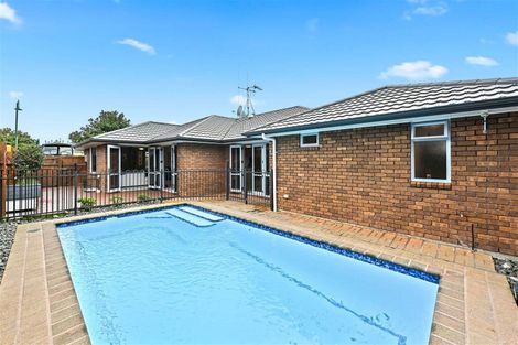 Photo of property in 3 Milbrook Place, Chartwell, Hamilton, 3210