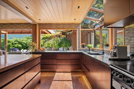 Photo of property in 27 Edinburgh Drive, Queenstown, 9300