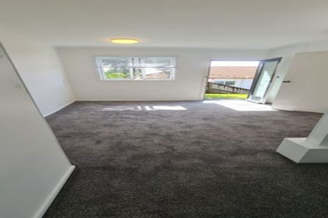 Photo of property in 44 Exmouth Road, Northcote, Auckland, 0627