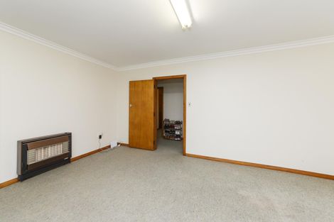 Photo of property in 8 Saint Albans Avenue, Hokowhitu, Palmerston North, 4410