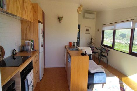 Photo of property in 9 Challis Place, Mount Pleasant, Christchurch, 8081