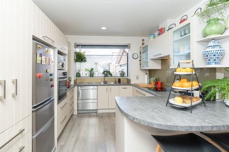 Photo of property in 52 Waterford Road, Fitzroy, Hamilton, 3206