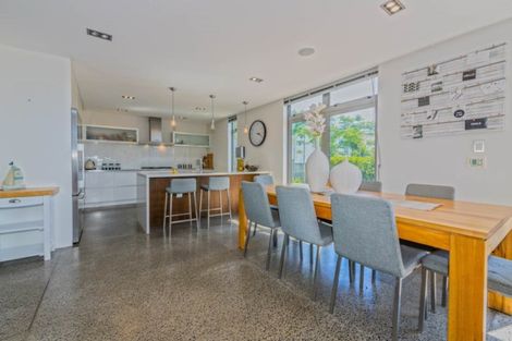 Photo of property in 77 Kittiwake Drive, Schnapper Rock, Auckland, 0632