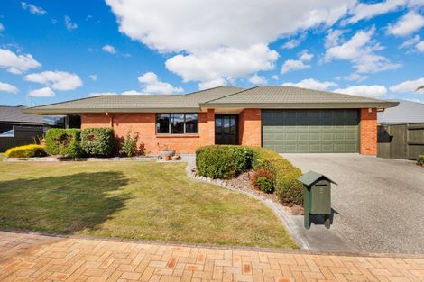 Photo of property in 9 Bouvardia Avenue, Milson, Palmerston North, 4414