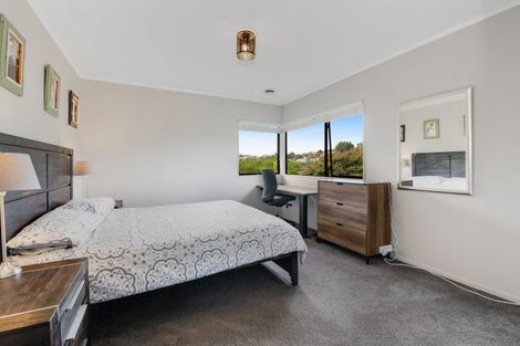 Photo of property in 70 Donald Street, Stanmore Bay, Whangaparaoa, 0932