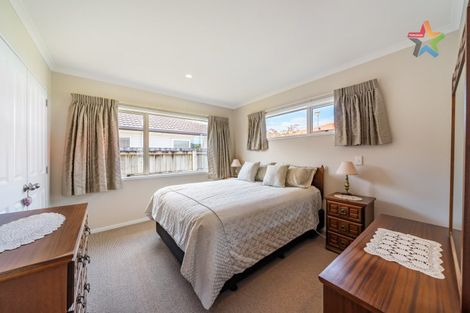 Photo of property in 37 Woodland Mews, Wainuiomata, Lower Hutt, 5014