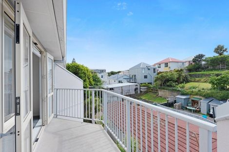Photo of property in Luxford Villas, 304/72 Herald Street, Berhampore, Wellington, 6023