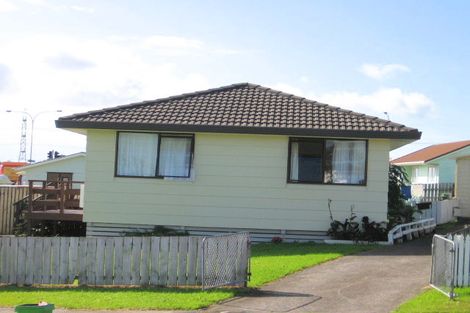 Photo of property in 83 Charntay Avenue, Clover Park, Auckland, 2019