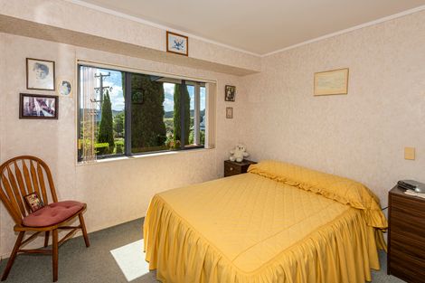 Photo of property in 35 Yorke Road, Haruru, 0204