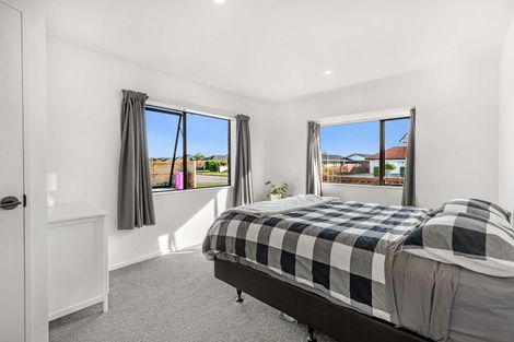 Photo of property in 7 Easton Way, Levin, 5510