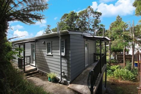 Photo of property in 41 Derwent Crescent, Titirangi, Auckland, 0604