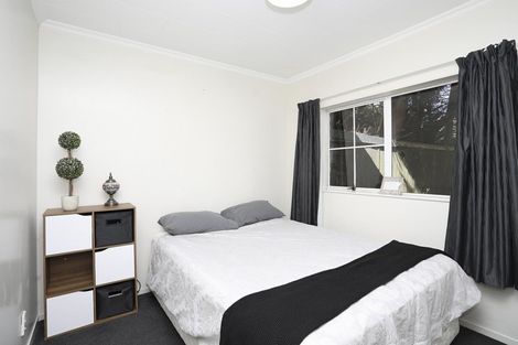 Photo of property in 3 Watt Road, Otatara, Invercargill, 9879