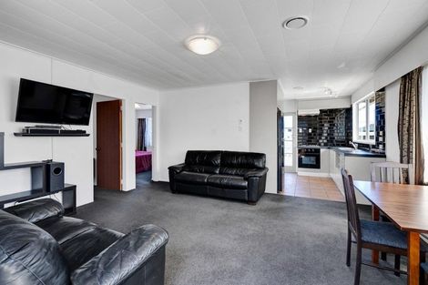 Photo of property in 28a Simons Street, Moturoa, New Plymouth, 4310