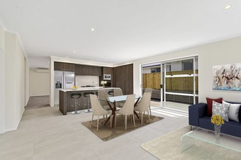 Photo of property in 9 Taikura Avenue, Red Beach, 0932