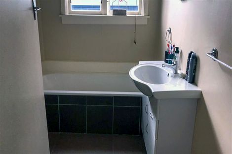 Photo of property in 45 Wharfe Street, South Hill, Oamaru, 9400