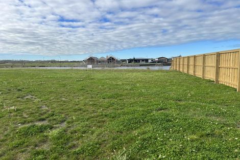 Photo of property in 12 Kennedy Quay, Huntingdon, 7774