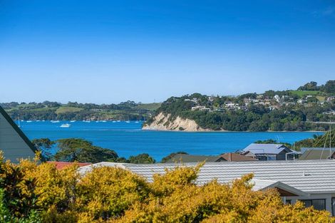 Photo of property in 1 Hinemoa Place, Snells Beach, 0920