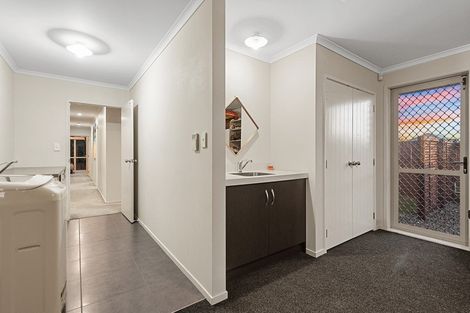 Photo of property in 2 Woodridge Drive, Flagstaff, Hamilton, 3210