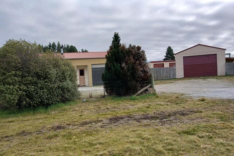 Photo of property in 35 Lauder-omakau Road, Omakau, 9376