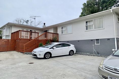 Photo of property in 33 Diana Drive, Glenfield, Auckland, 0627