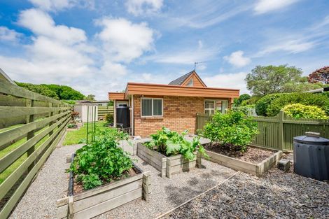 Photo of property in 43 Ngarara Road, Waikanae, 5036