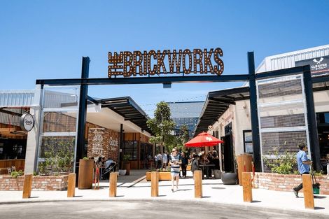 Photo of property in 2/3238 Great North Road, New Lynn, Auckland, 0600