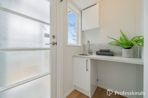 Photo of property in 4 Lord Street, Stokes Valley, Lower Hutt, 5019