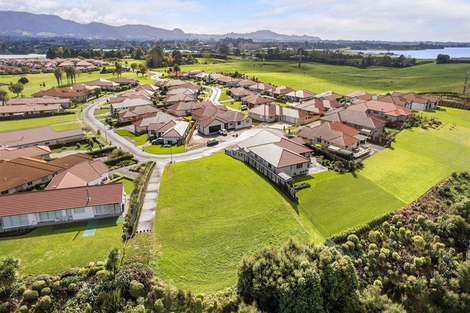 Photo of property in 60 Ballantyne Way, Aongatete, 3178