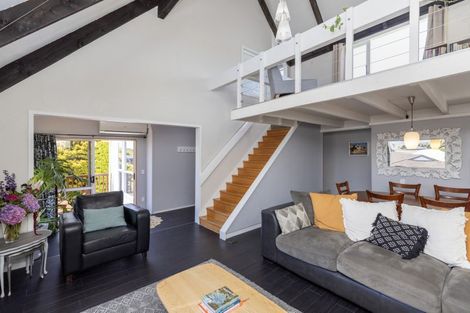 Photo of property in 2 Bermuda Grove, Paraparaumu Beach, Paraparaumu, 5032