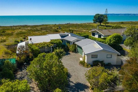 Photo of property in 64 Rarangi Beach Road, Rarangi, Blenheim, 7273