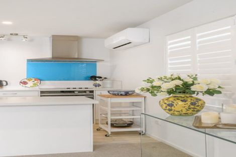 Photo of property in 11 Kamahi Crescent, Papamoa Beach, Papamoa, 3118