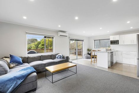 Photo of property in 17a Gloucester Street, Cannons Creek, Porirua, 5024