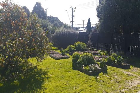 Photo of property in 78 Ruapehu Street, Paraparaumu, 5032