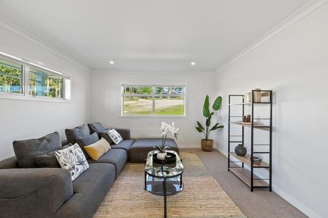 Photo of property in 35 Old Waipu Road North, Mangawhai, Kaiwaka, 0573