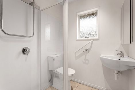 Photo of property in 74 Totara Street, Fendalton, Christchurch, 8041