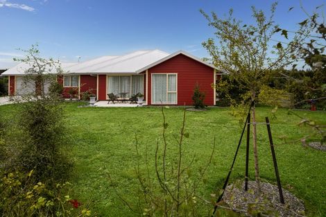 Photo of property in 4 Pukeko Way, Amberley, 7410