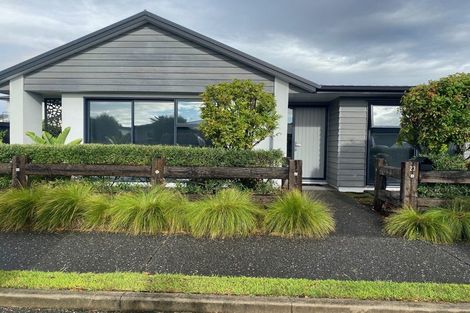 Photo of property in 23 Hugo Way, Papamoa Beach, Papamoa, 3118