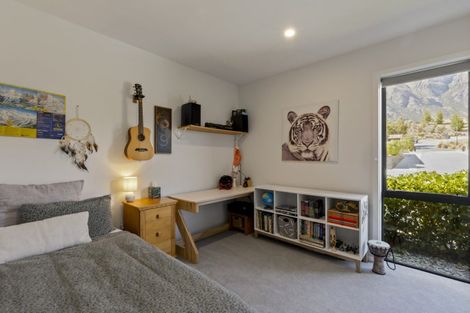 Photo of property in 7 Kotuku Lane, Jacks Point, Queenstown, 9371