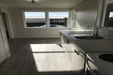 Photo of property in 15 Fuchsia Avenue, Pukete, Hamilton, 3200