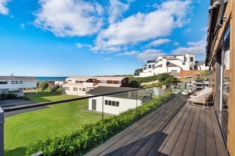 Photo of property in 165b Oceanbeach Road, Mount Maunganui, 3116