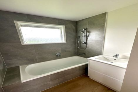 Photo of property in 106 Cargill Street, Papakura, 2110