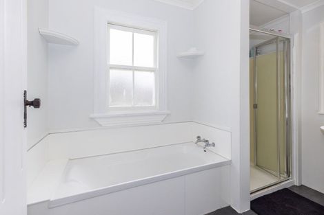 Photo of property in 209 Kihikihi Road, Te Awamutu, 3800