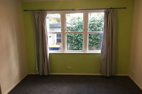 Photo of property in 2 Ambler Avenue, Glen Eden, Auckland, 0602