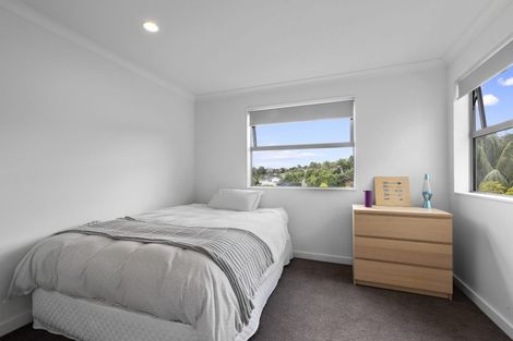 Photo of property in 156 Kittiwake Drive, Schnapper Rock, Auckland, 0632