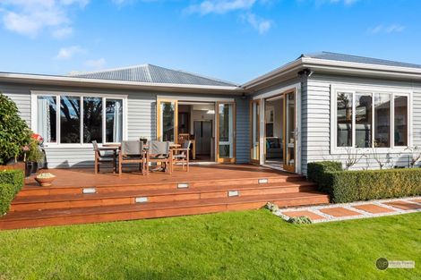 Photo of property in 35 Cudby Street, Woburn, Lower Hutt, 5011