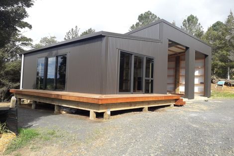 Photo of property in 30 Tairua Whitianga Road, Pumpkin Hill, Whitianga, 3591