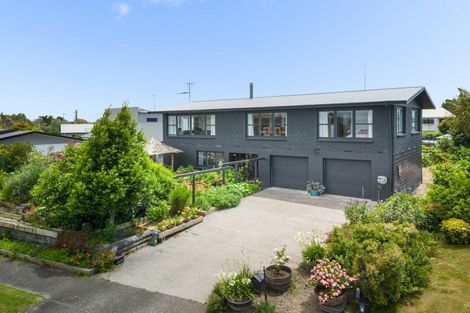 Photo of property in 3 Sunny Bay Road, Matua, Tauranga, 3110